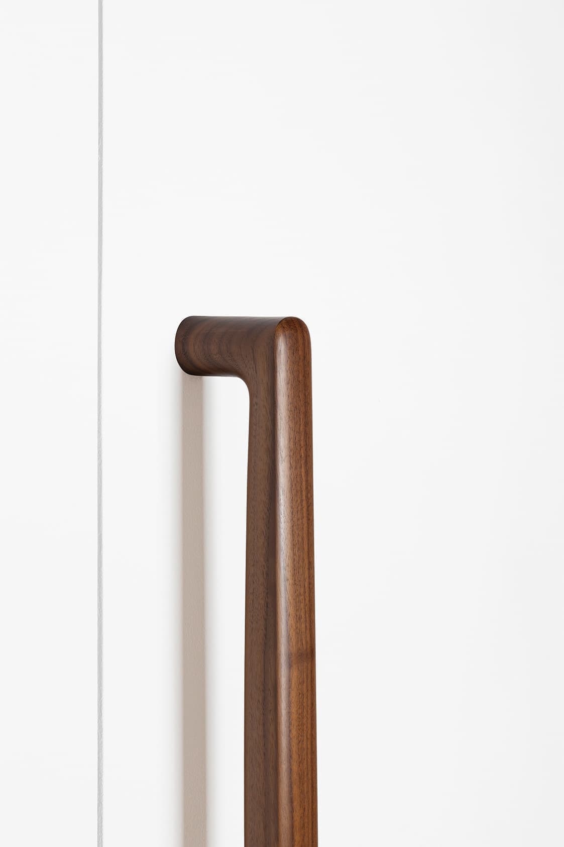 600mm_p_handle_02_walnut.jpg